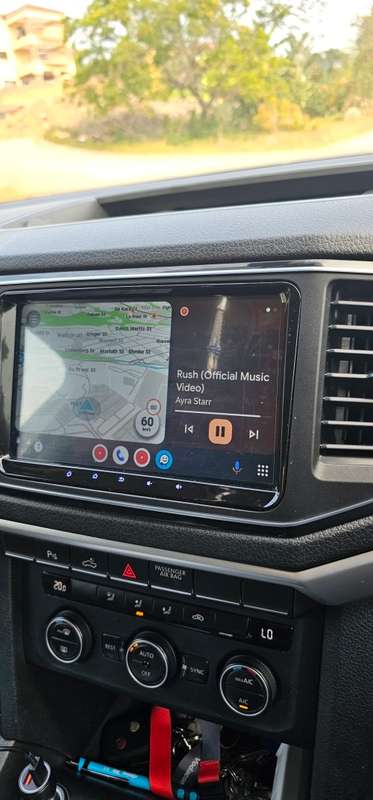 ONENAV RADIO FOR VW Model No. ON669-A101M