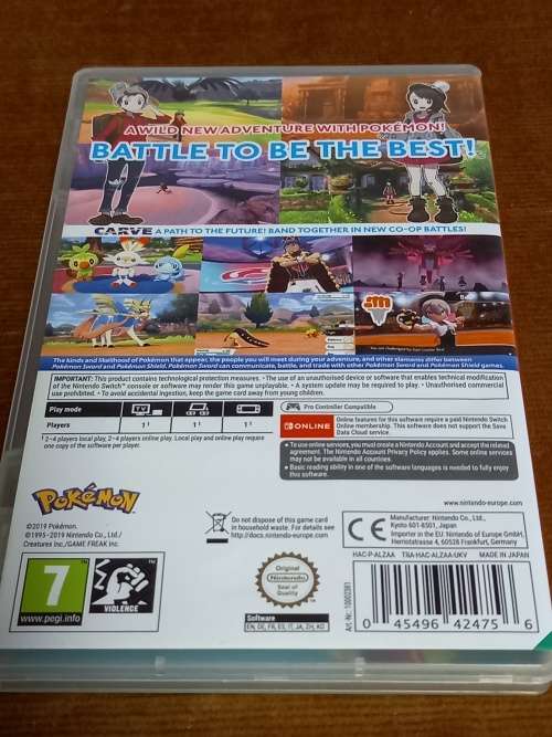 POKEMON SWORD COLLECTABLE STEELBOOK EDITION