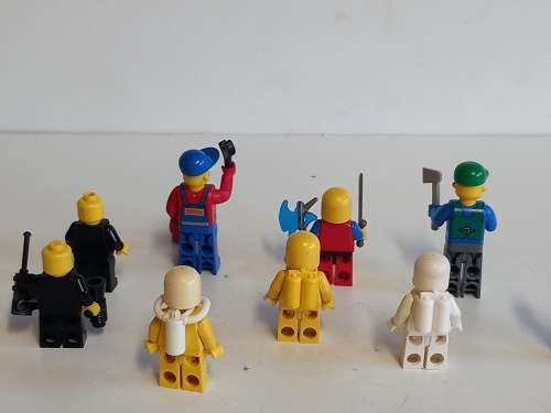 Six Lego branded Minifigures & non-branded Minifigures + Accessories