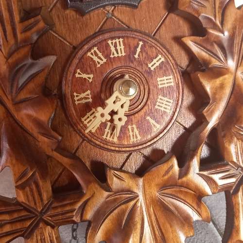 5 Leaf and Bird Battery Operated Carved Cuckoo Clock By ENGSTLER