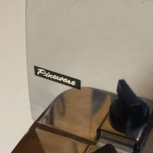 Pineware Bread/Cold Meat Slicer