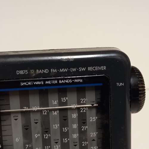Vintage Philips D1875 12 Band World Receiver Portable Radio