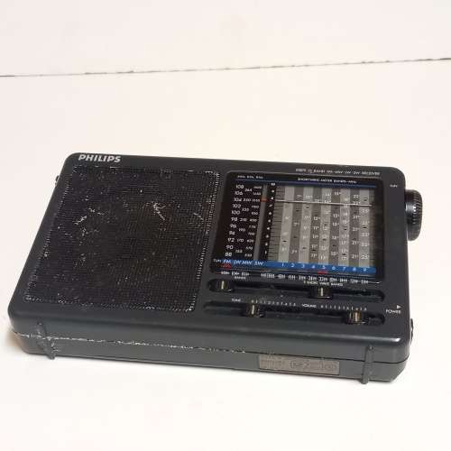 Vintage Philips D1875 12 Band World Receiver Portable Radio
