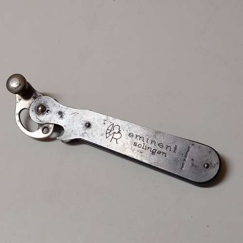VINTAGE GERMAN WEHRMACHT AR EMINENT SOLINGEN WWII MILITARY FIELD TIN CAN OPENER