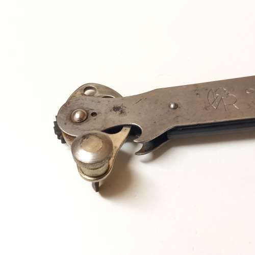 VINTAGE GERMAN WEHRMACHT AR EMINENT SOLINGEN WWII MILITARY FIELD TIN CAN OPENER