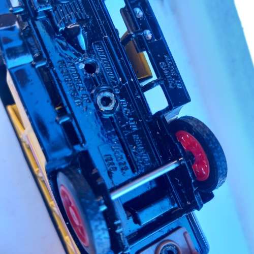 Vintage 1986 Matchbox Renault Y44 Die Cast Model Car