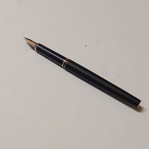 CROSS F2506 FOUNTAIN PEN IN ORIGINAL CASE  MADE IN USA