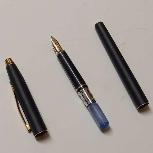 CROSS F2506 FOUNTAIN PEN IN ORIGINAL CASE  MADE IN USA