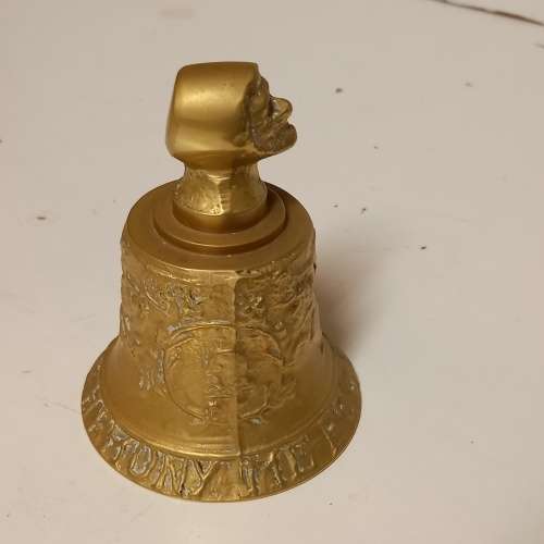 ANTIQUE F. HEMONY ME FECIT ANNO 1569 BRASS BELL REPLICA
