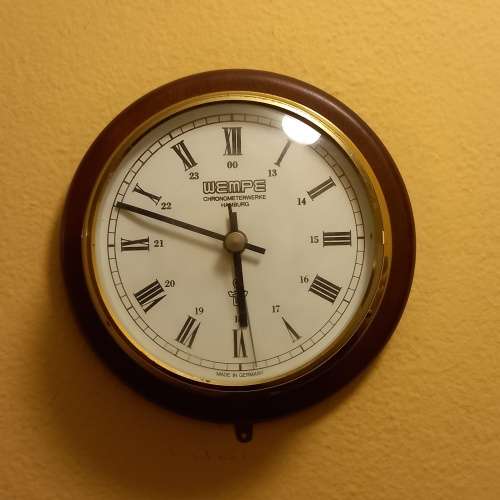 WEMPE CHRONOMETERWERKE HAMBURG VINTAGE SHIP CLOCK  MADE IN GERMANY - WORKS