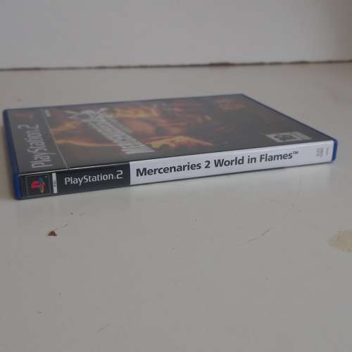 MERCENARIES 2 WORLD IN FLAMES PLAYSTATION 2 GAME
