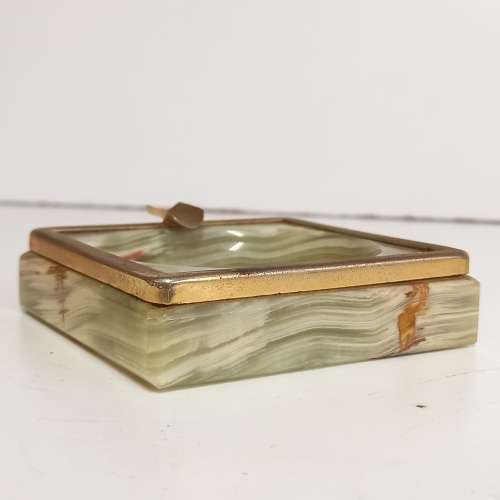 PAKISTAN BANDED ONYX ASH TRAY - MADE IN ITALY