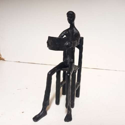 IRON SCULPTURE  - ART - MAN SITTING AND READING
