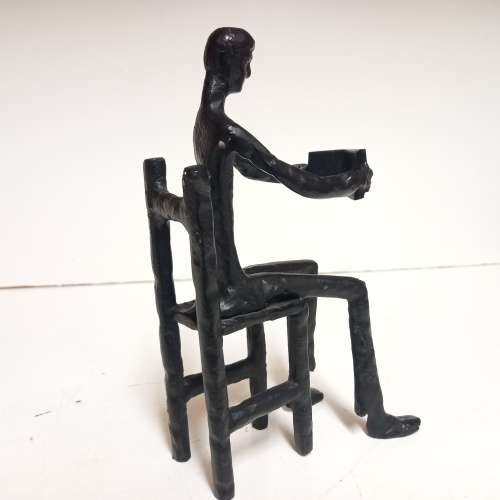 IRON SCULPTURE  - ART - MAN SITTING AND READING