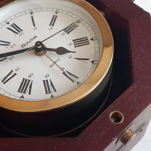 BULOVA QUARTERMASTER MARITIME CLOCK IN WOODEN CASE MODEL B7910