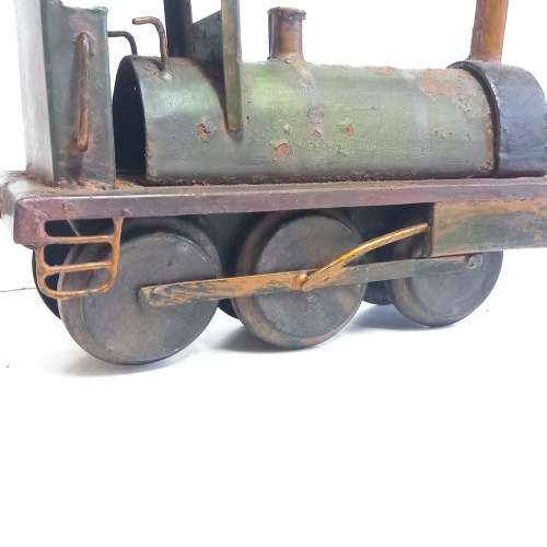 VINTAGE TIN PLATE TRAIN