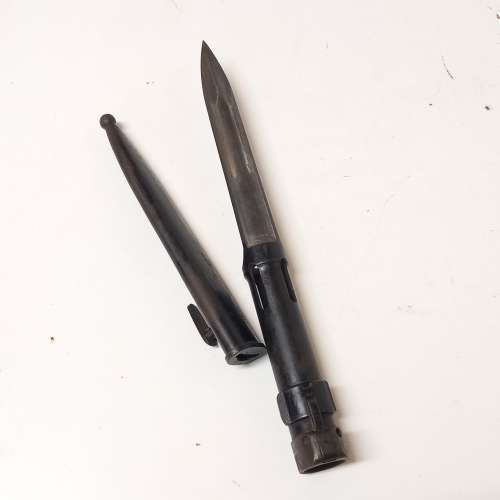 VINTAGE BAYONET 104369 AND METAL SCABBARD