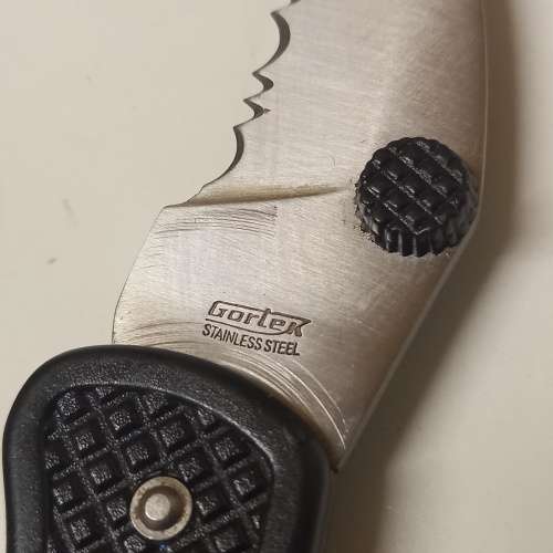GORTEK EAGLE BADGE POCKET KNIFE AND FRIEND