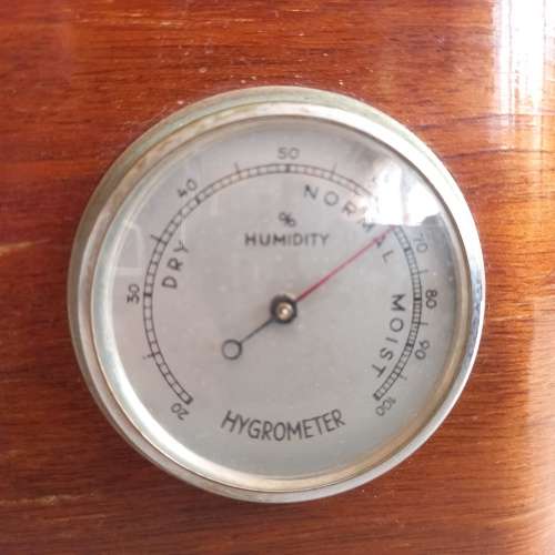 VINTAGE LUFFT BAROMETER, HYGROMETER AND THERMOMETER IN HARD WOOD WEATHERSTATION  MADE IN GERMANY