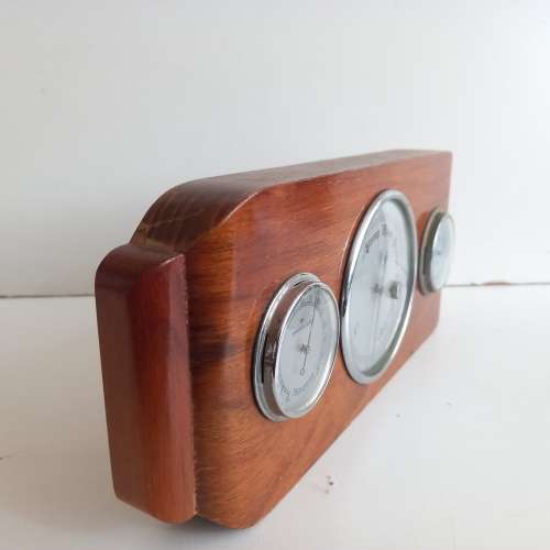 VINTAGE LUFFT BAROMETER, HYGROMETER AND THERMOMETER IN HARD WOOD WEATHERSTATION  MADE IN GERMANY
