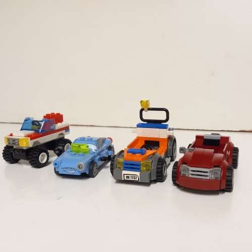 LEGO VEHICLES AND FIVE LEGO MINIFIGURES WITH EXTRA
