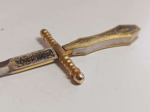 VINTAGE SWORD LETTER OPENERS