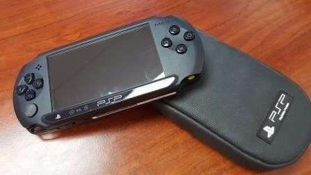 PSP 2 (BRAND NEW) INCL 10 GAMES