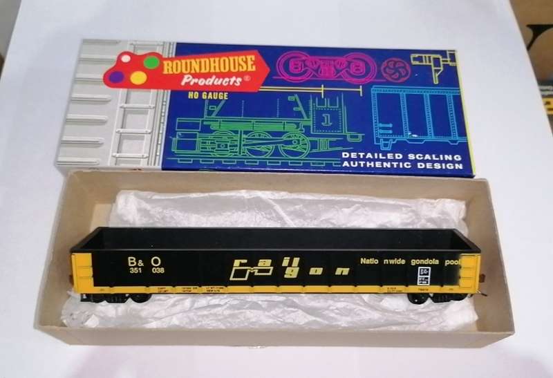 HO Scale Rolling Stock Bundle
