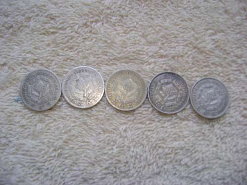 5 UNION 80% SILVER SIXPENCES. 1940,1943,1947,1948 AND 1950. BID PER 1 FOR 5 TAKEN.
