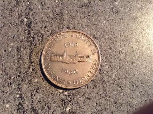 1960 SILVER UNION OF SA CROWN.