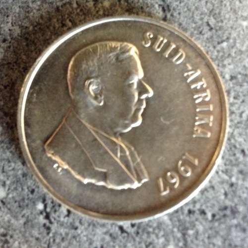 1967 RSA SILVER  ONE RAND COIN. GREAT CONDITION.