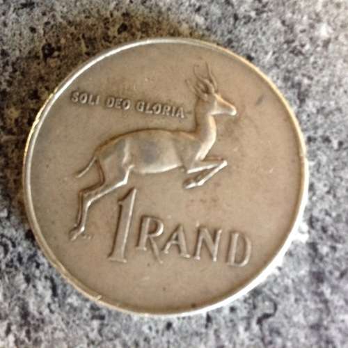 1966 RSA SILVER 1 RAND COIN.