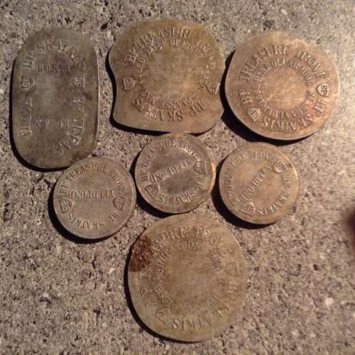 RARE B.P. (BRITISH PETROLEUM) SKATKIS REPLICAS OF HISTORICAL COINS .SEE DESCRIPTION.