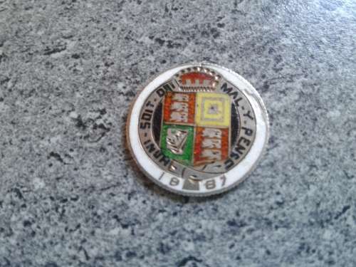 RARITY. 1887 ENAMELLED QUEEN VICTORIA SIXPENCE.