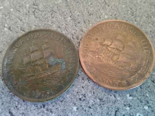 1929 and 1930 Union of SA pennies.