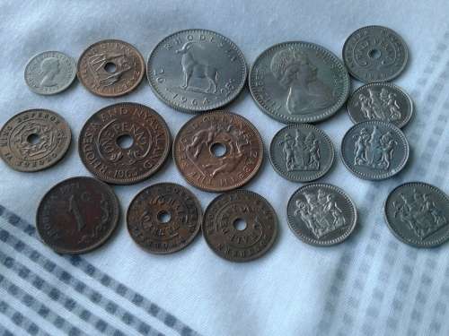 Joblot higher Grade RHODESIAN COINS.BID 1 TAKING 16.