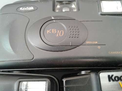 Vintage KODAK Cameras. KB10. VR35.and a KB 10.UNTESTED.BID 1 TAKING ALL.WITH POUCHES.