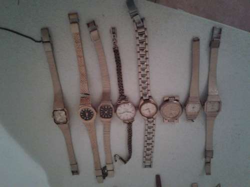 8 Vintage Orient ladie's watches.Untested but perhaps just a battery.Bid 1 taking 8.