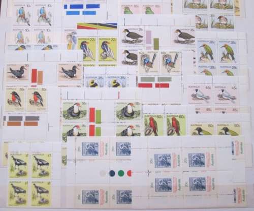 Australia, High-end Collection 1913 - 1979, Mint and Used, Over 1200 Stamps! Very high Cat value!