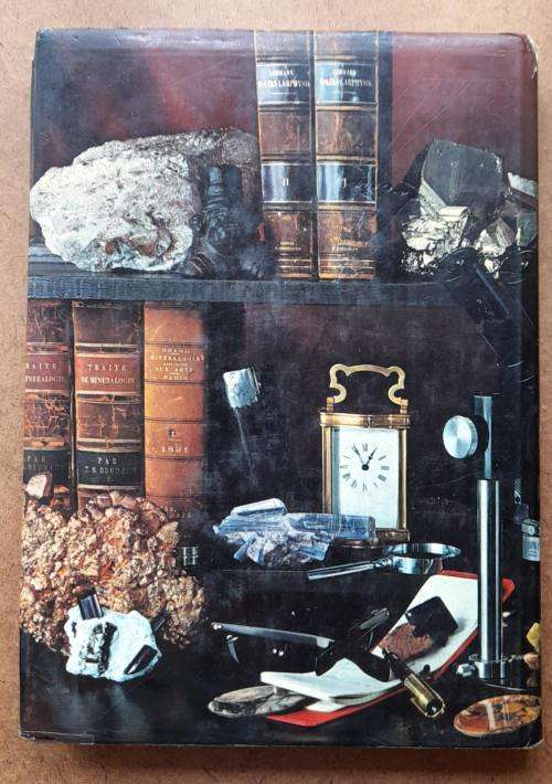The Mineral Kingdom by Paul E. Desautels, Smithsonian Institution