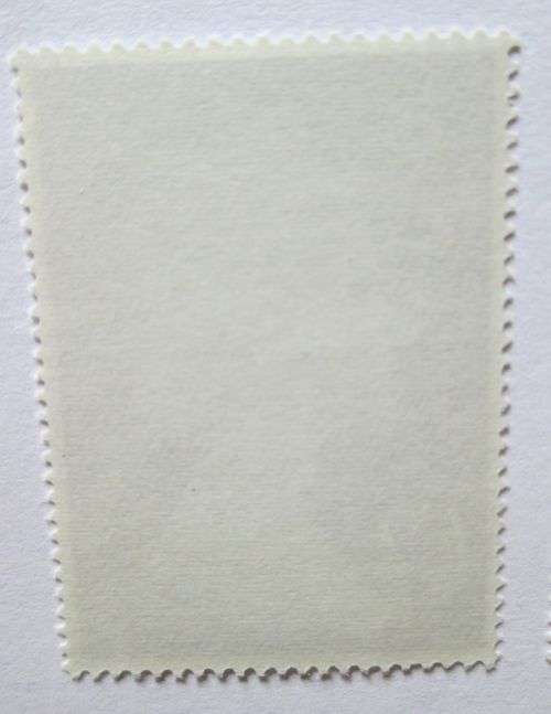 Great Britain Queen Elizabeth 1977 Stamps Enlarged 10P, 20P, 50P, 1£ (VF) & 1,2, 5 £ (Mint)
