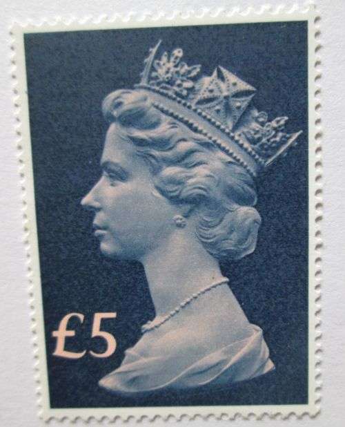 Great Britain Queen Elizabeth 1977 Stamps Enlarged 10P, 20P, 50P, 1£ (VF) & 1,2, 5 £ (Mint)