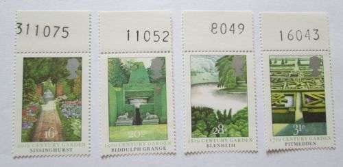 Great Britain 1983 British Gardens 4 Stamps Mint State with Selvage