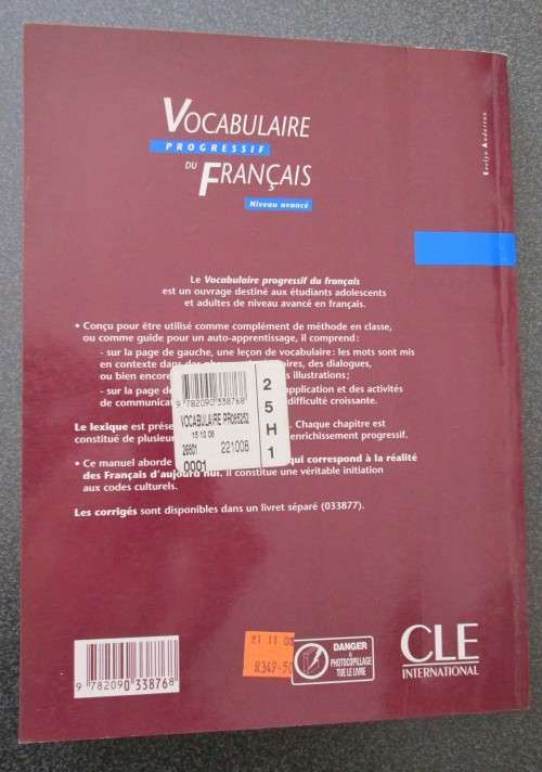 French - Vocabulaire de Francais Progressif avec 250 exercises, Niveu avance, Clare Miguel