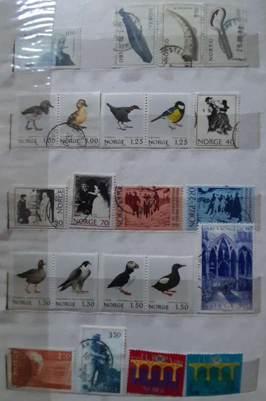 Norway, Perfect Start-up stamp Collection Over 80 Stamps:  post 1940s Offentlig Sak, 1980 - 1999