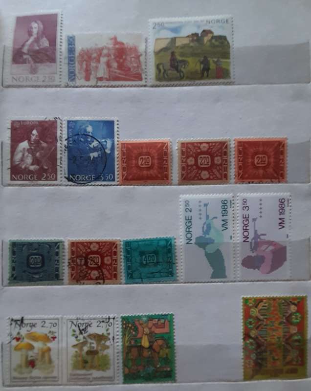 Norway, Perfect Start-up stamp Collection Over 80 Stamps:  post 1940s Offentlig Sak, 1980 - 1999
