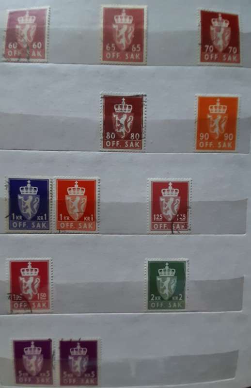 Norway, Perfect Start-up stamp Collection Over 80 Stamps:  post 1940s Offentlig Sak, 1980 - 1999
