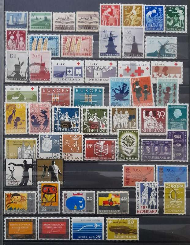 Netherlands / Holland Stamps, 1876 - 1989, Over 680 Stamps,Album Included, Top end Collection