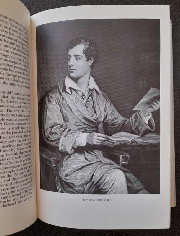 Byron`s Travels by Allan Massie, Introduction by Elizabeth Longford