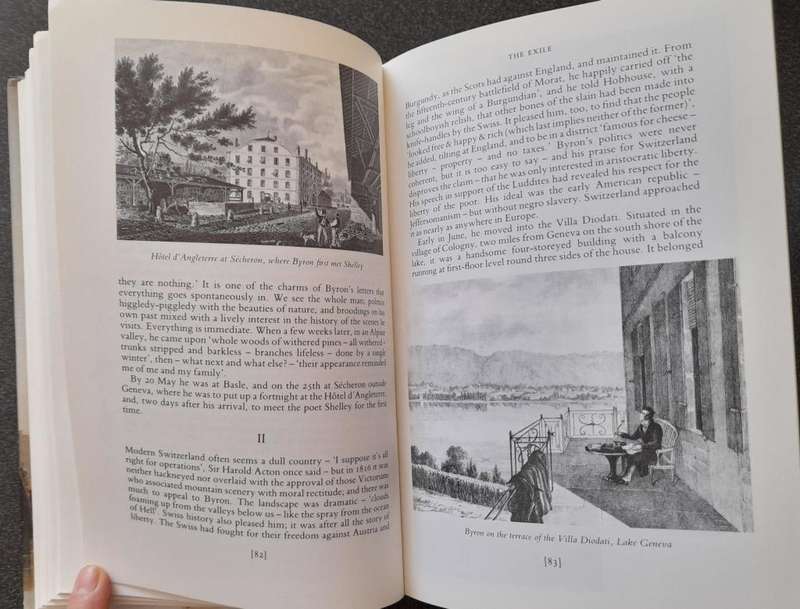 Byron`s Travels by Allan Massie, Introduction by Elizabeth Longford